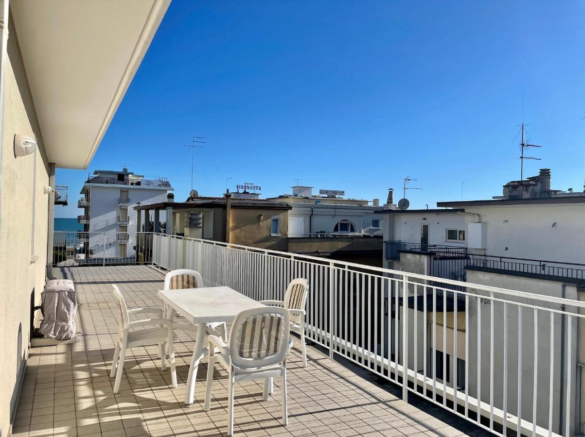 Palazzo Masotto - Carraro Immobiliare Jesolo - Family Apartments Ngoại thất bức ảnh