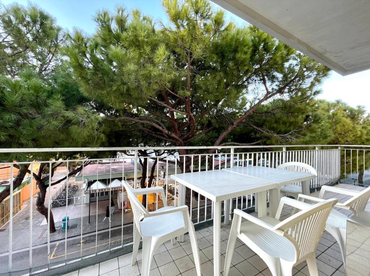 Palazzo Masotto - Carraro Immobiliare Jesolo - Family Apartments Ngoại thất bức ảnh